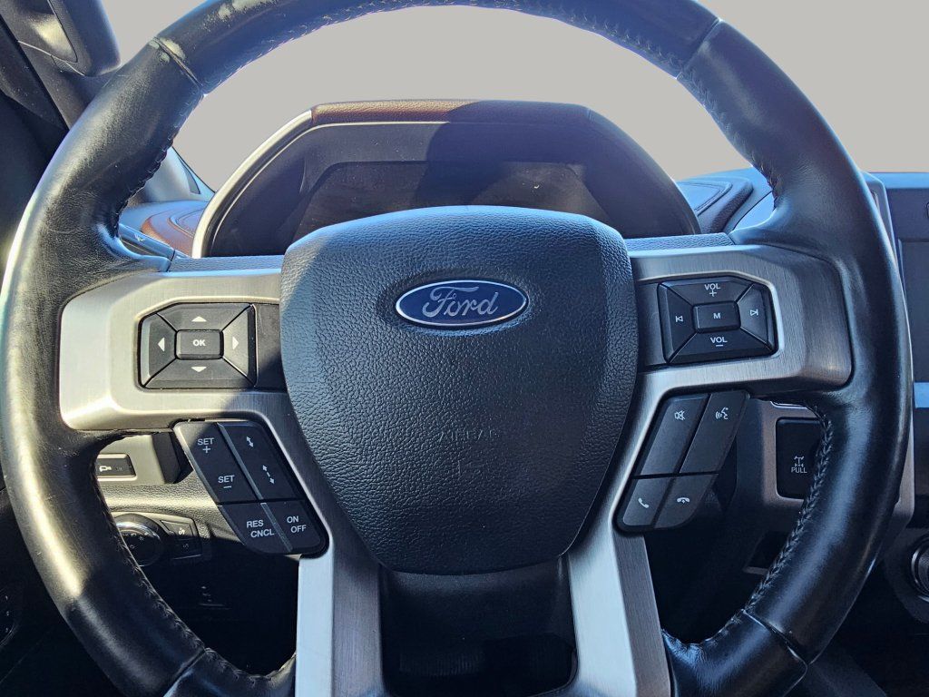 Used 2017 Ford F250 Platinum w/ Platinum Ultimate Package AWD/4WD image 6