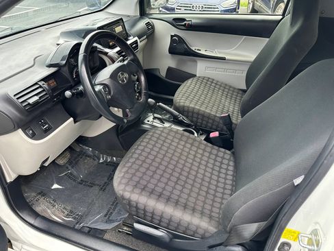 Used 2012 Scion iQ w/ Rear Speaker Pkg FWD image 15