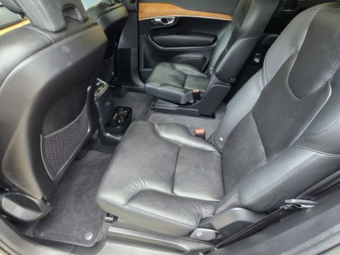 Used 2023 Volvo XC90 T8 Plus AWD/4WD image 9