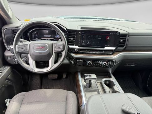 Used 2024 GMC Sierra 1500 Elevation w/ LPO, Elevation Black Package AWD/4WD image 23
