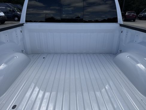 Used 2025 RAM 1500 Big Horn AWD/4WD image 31