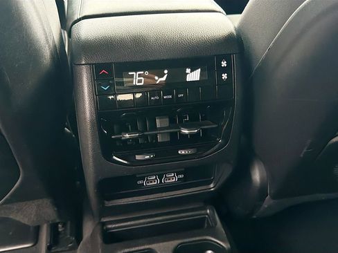 Used 2023 Jeep Grand Cherokee L Laredo RWD image 19