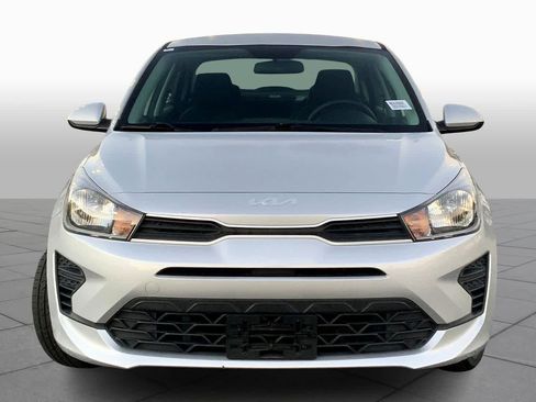 Used 2022 Kia Rio S image 3