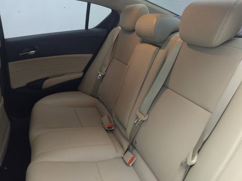 Used 2016 Acura ILX FWD image 18