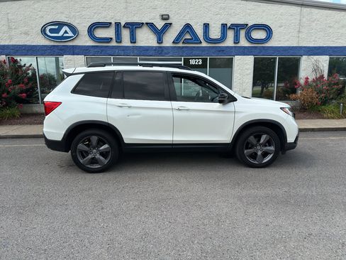 Used 2019 Honda Passport Touring image 3