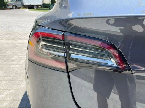 Used 2023 Tesla Model 3 Standard Range RWD image 28