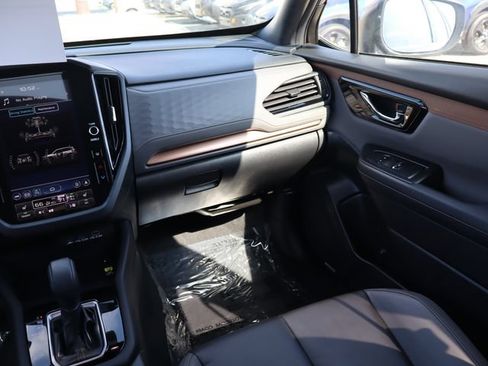 Used 2025 Subaru Forester Sport w/ Popular Package #1 AWD/4WD image 15