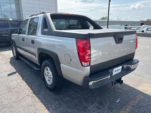 Used 2004 Chevrolet Avalanche 2WD w/ Preferred Equipment Group image 4