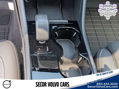 Used 2023 Volvo C40 P8 Recharge Ultimate w/ Protection Package Premier AWD/4WD image 17