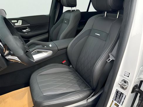 Used 2025 Mercedes-Benz GLE 63 AMG S image 11