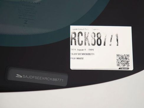 New 2024 Jaguar F-TYPE R-Dynamic image 32