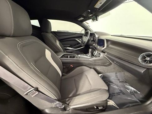 Used 2017 Chevrolet Camaro SS image 14