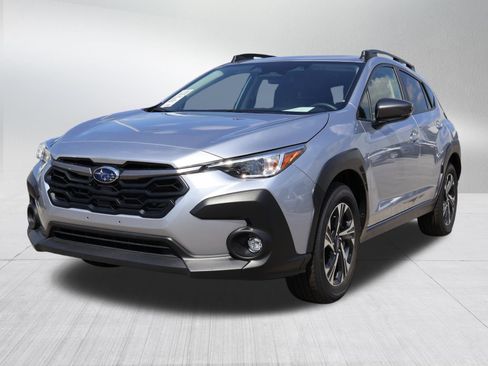 Used 2025 Subaru Crosstrek 2.5i Premium AWD/4WD image 3