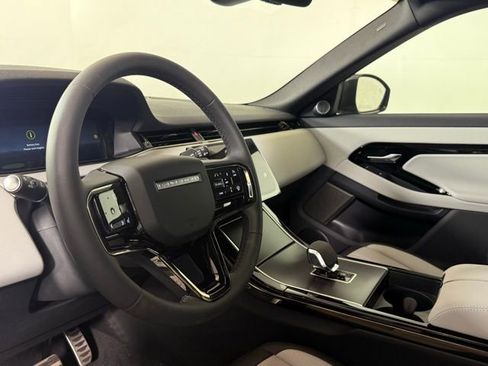 New 2026 Land Rover Range Rover Evoque Dynamic SE image 8
