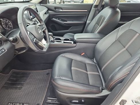 Used 2024 Nissan Altima 2.5 SR image 17