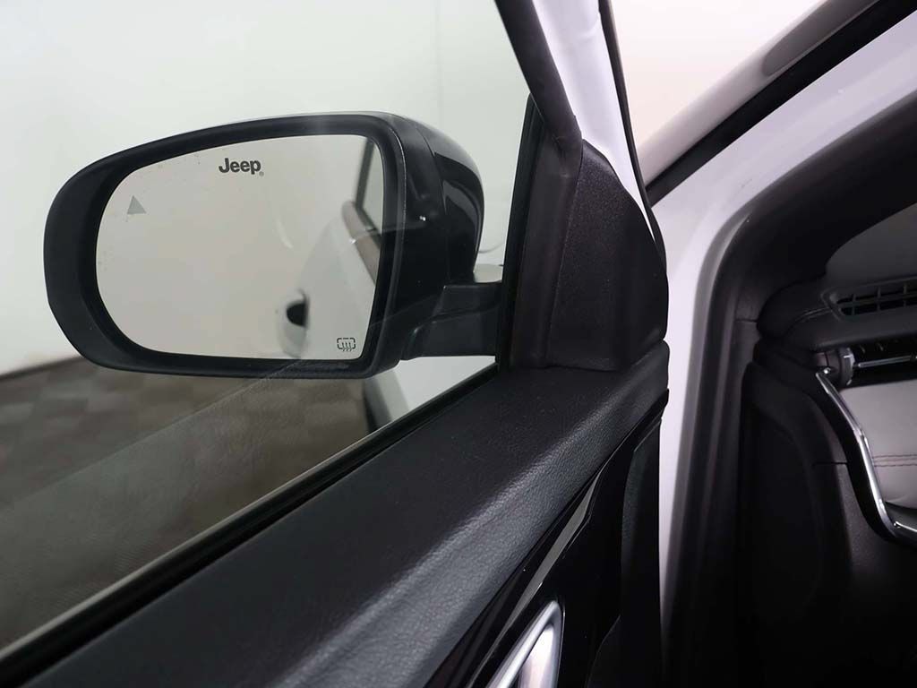 Used 2023 Jeep Compass Limited w/ Sun and Sound Group AWD/4WD image 36
