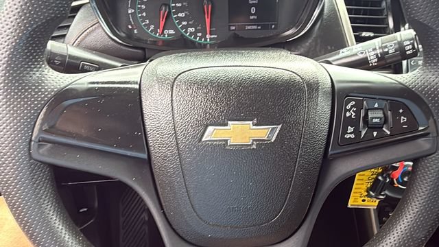 Used 2017 Chevrolet Trax LS FWD image 16