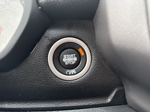 Used 2022 RAM 3500 Big Horn image 53