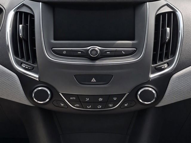 Used 2019 Chevrolet Cruze LT w/ Convenience Package FWD image 11