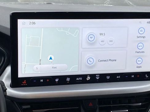 Used 2023 Ford Escape Platinum image 10