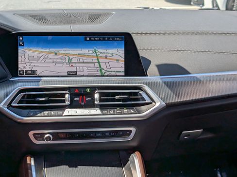 Used 2023 BMW X6 xDrive40i w/ Executive Package AWD/4WD image 18