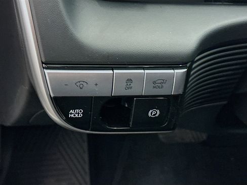 Used 2024 Hyundai Ioniq 5 SEL AWD/4WD image 17