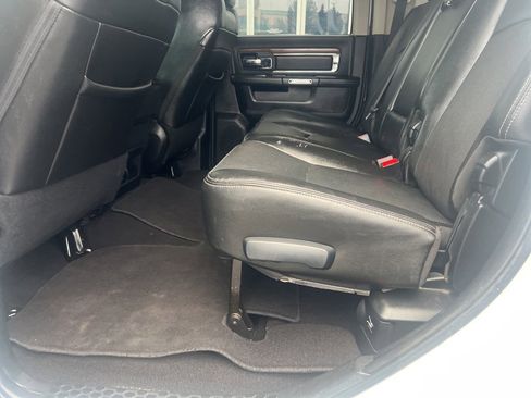 Used 2014 RAM 3500 Laramie w/ Cold Weather Group image 17