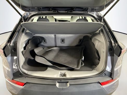 Used 2023 Chevrolet Bolt EUV Premier image 35