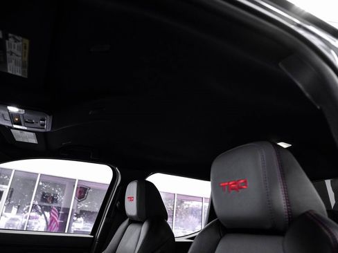 Used 2024 Toyota Tacoma TRD Sport image 33