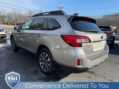 Used 2017 Subaru Outback 2.5i Limited image 6