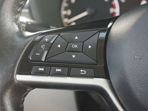 Used 2024 Nissan Altima 2.5 SL image 11