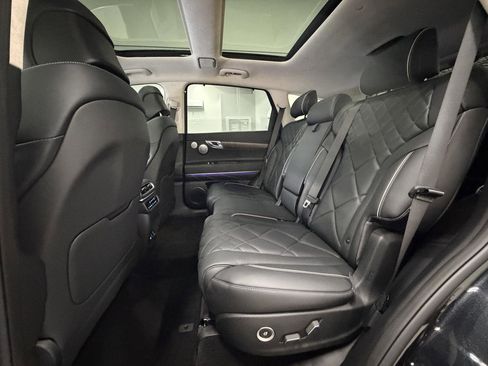 Used 2025 Genesis GV80 3.5T Prestige image 15