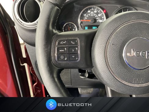 Used 2012 Jeep Wrangler Sahara w/ Dual Top Group AWD/4WD image 20