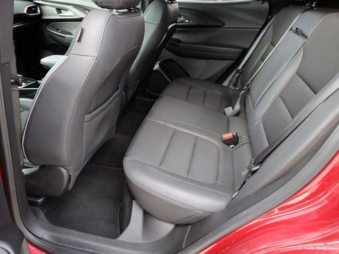 Used 2021 Chevrolet TrailBlazer RS w/ Sun and Liftgate Package image 17