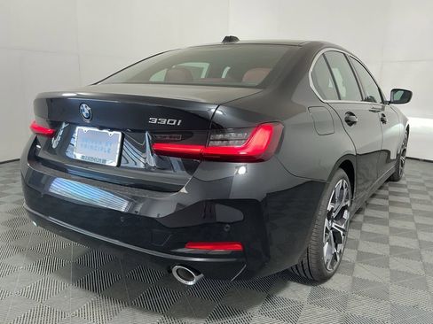 New 2026 BMW 330i Sedan w/ Premium Package image 4