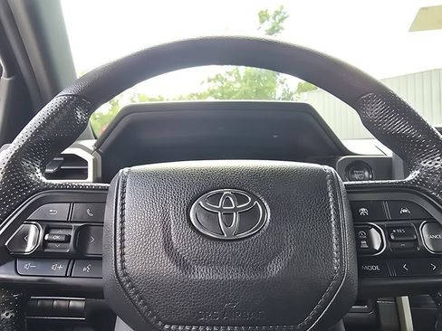 Used 2024 Toyota Tacoma SR RWD image 21