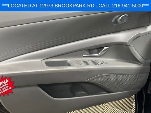 Used 2023 Hyundai Elantra SEL image 7