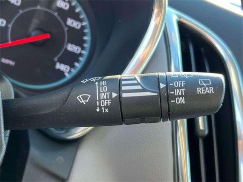 Certified 2024 Chevrolet Equinox LS image 25