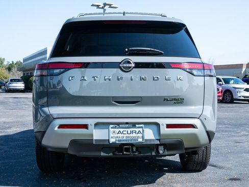 Used 2022 Nissan Pathfinder Platinum w/ Lighting Package (N93) image 7