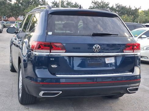Used 2022 Volkswagen Atlas SE w/ Panoramic Sunroof Package FWD image 4