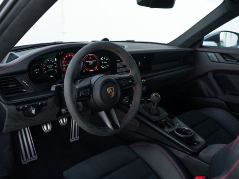 Used 2024 Porsche 911 GT3 image 5