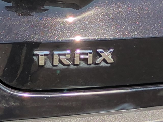 Used 2024 Chevrolet Trax LT FWD image 10