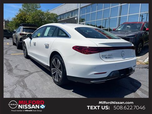 Used 2022 Mercedes-Benz EQS 450+ Sedan image 3