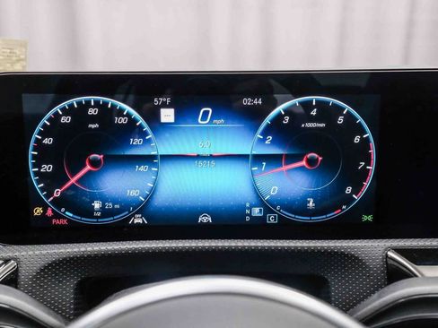 Used 2022 Mercedes-Benz CLA 250 image 24