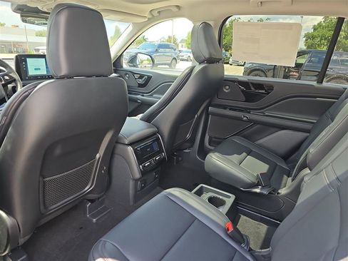 New 2025 Lincoln Aviator 2WD w/ Equipment Group 101A image 14