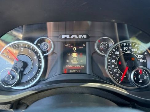 Used 2021 RAM 1500 Big Horn AWD/4WD image 14