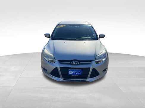 Used 2012 Ford Focus SE FWD image 9
