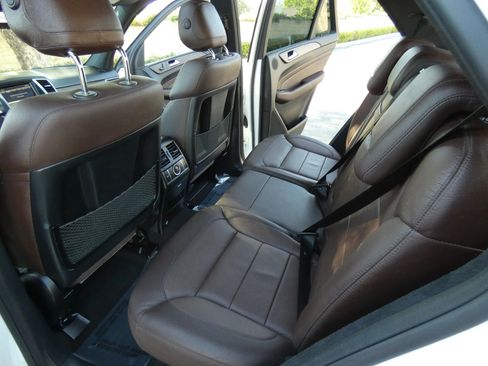 Used 2015 Mercedes-Benz ML 350 4MATIC image 50