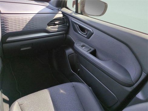 Used 2025 Subaru Forester Premium w/ Convenience Package #1 image 17