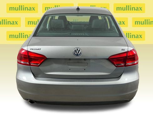 Used 2012 Volkswagen Passat 2.5 SE image 8